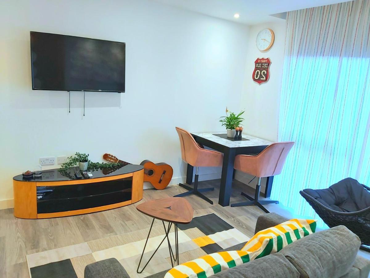 Great Studio Apartments - Netflix, Wifi, Digital Tv Sheffield Dış mekan fotoğraf