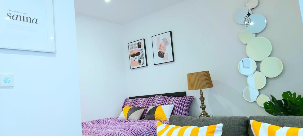 Great Studio Apartments - Netflix, Wifi, Digital Tv Sheffield Dış mekan fotoğraf