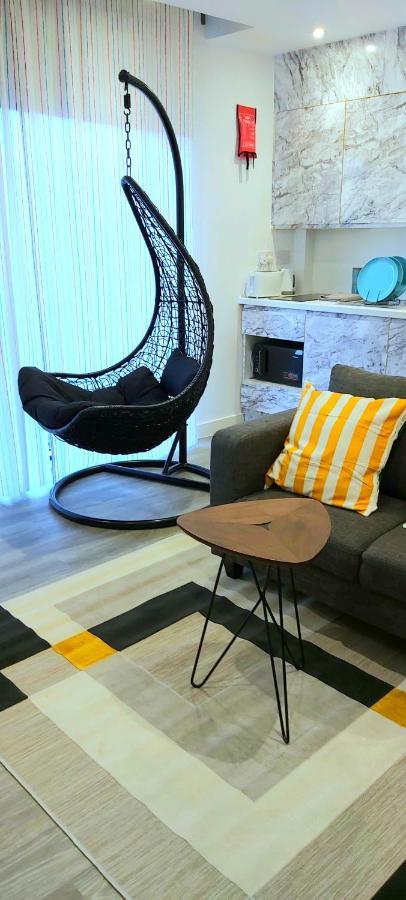 Great Studio Apartments - Netflix, Wifi, Digital Tv Sheffield Dış mekan fotoğraf