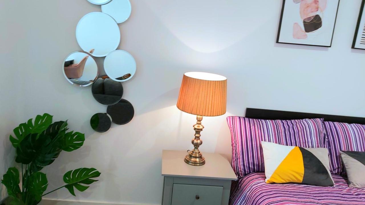 Great Studio Apartments - Netflix, Wifi, Digital Tv Sheffield Dış mekan fotoğraf