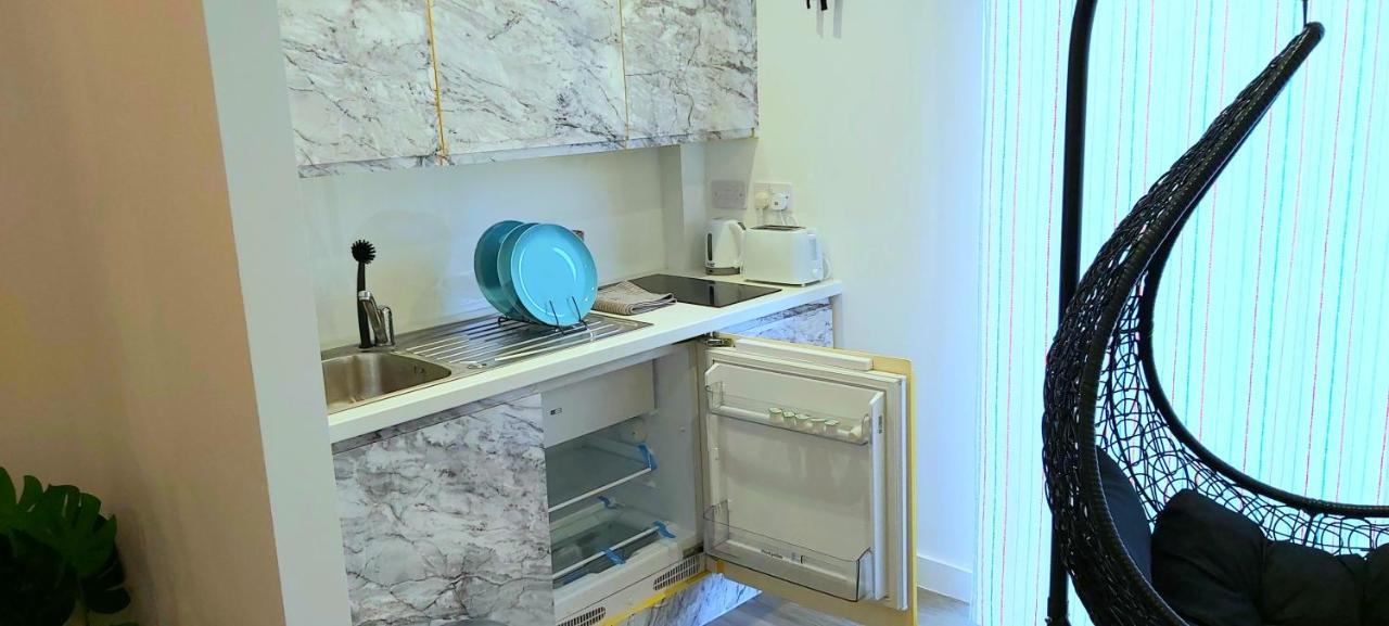 Great Studio Apartments - Netflix, Wifi, Digital Tv Sheffield Dış mekan fotoğraf