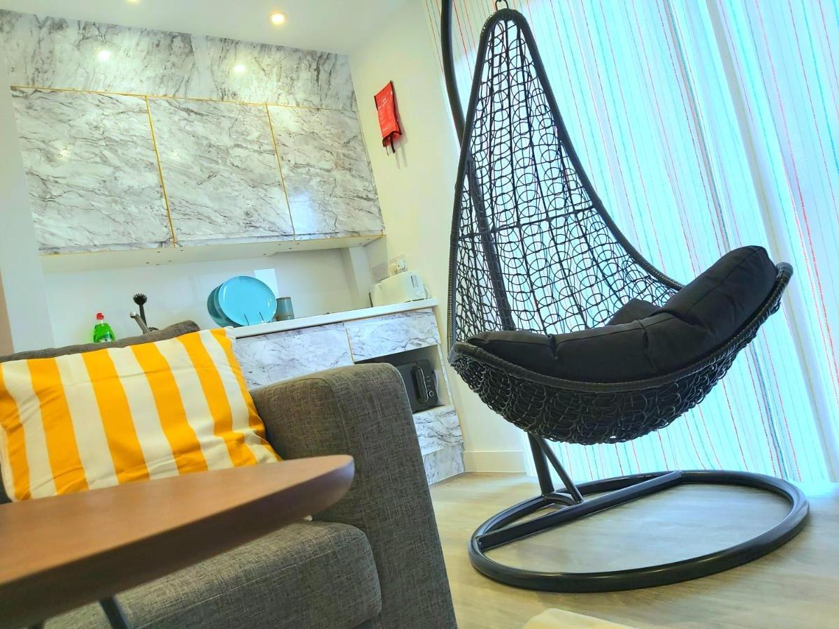 Great Studio Apartments - Netflix, Wifi, Digital Tv Sheffield Dış mekan fotoğraf
